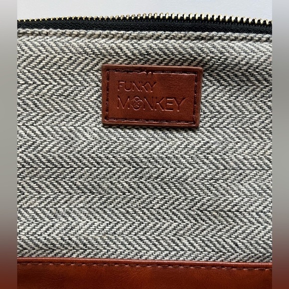 Funky Monkey Clutch Herringbone Gray & Faux Leather Purse 8.5”x6.5” Bag - Picture 3 of 6